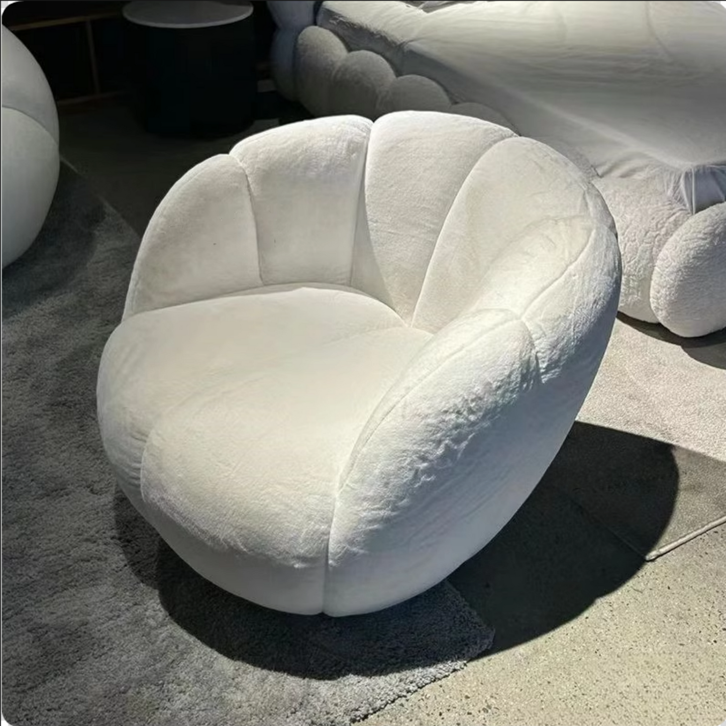 JOY HOME Sofa in White