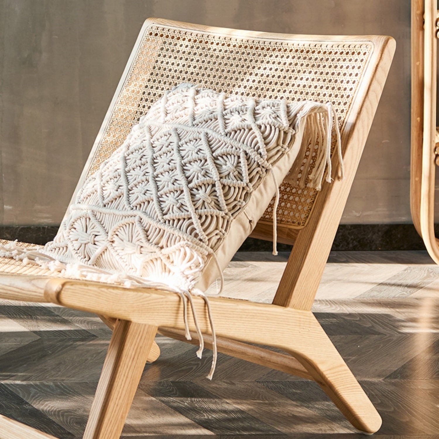 JOY HOME Furniture: in Dubai showroom