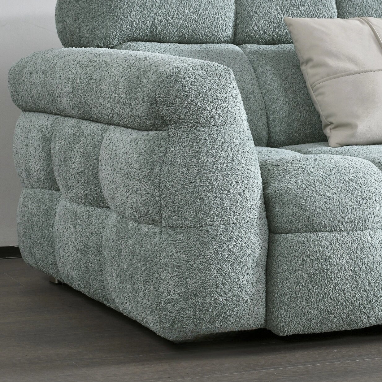 JOY HOME Furniture: in Dubai showroom