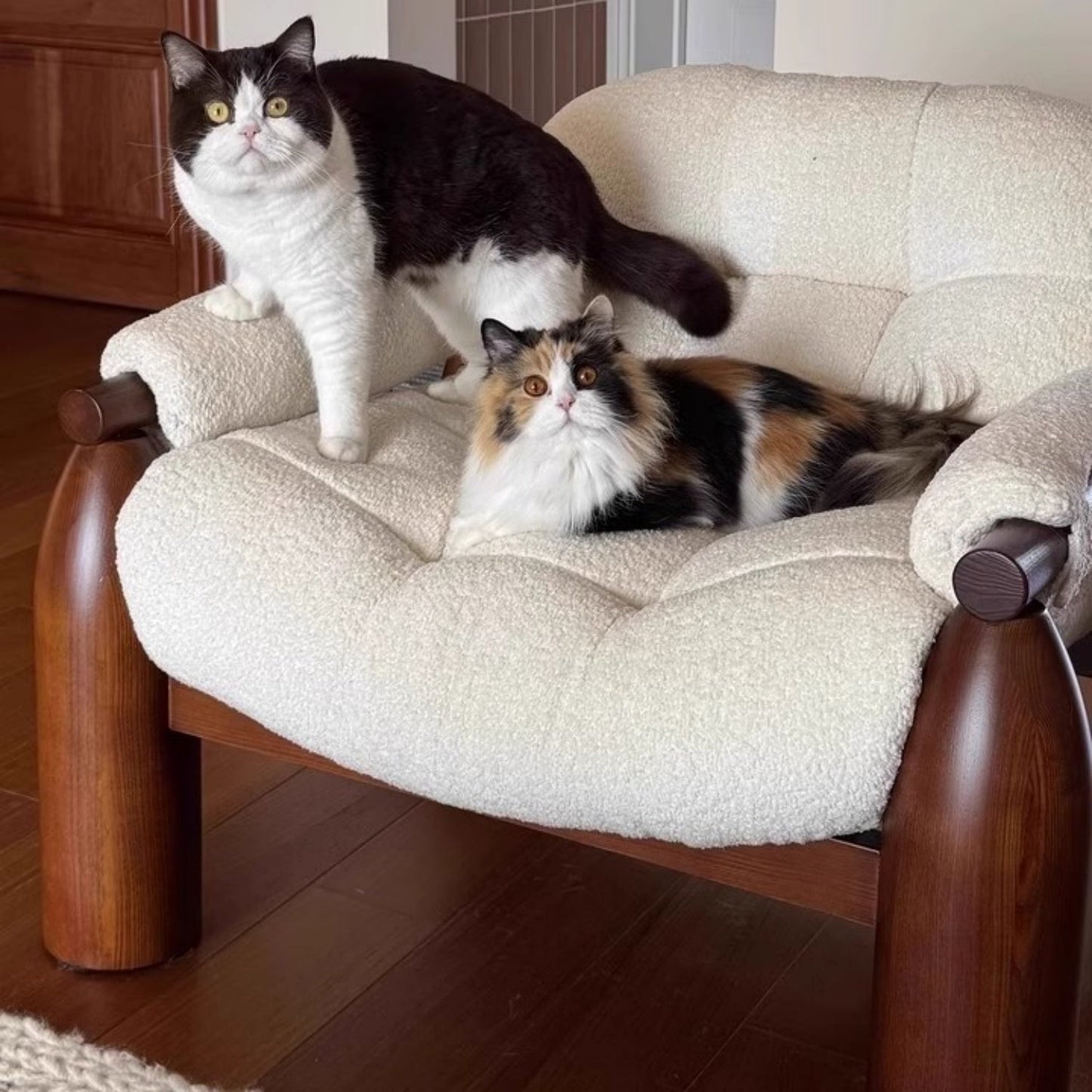 JOY HOME Furniture: in Dubai showroom