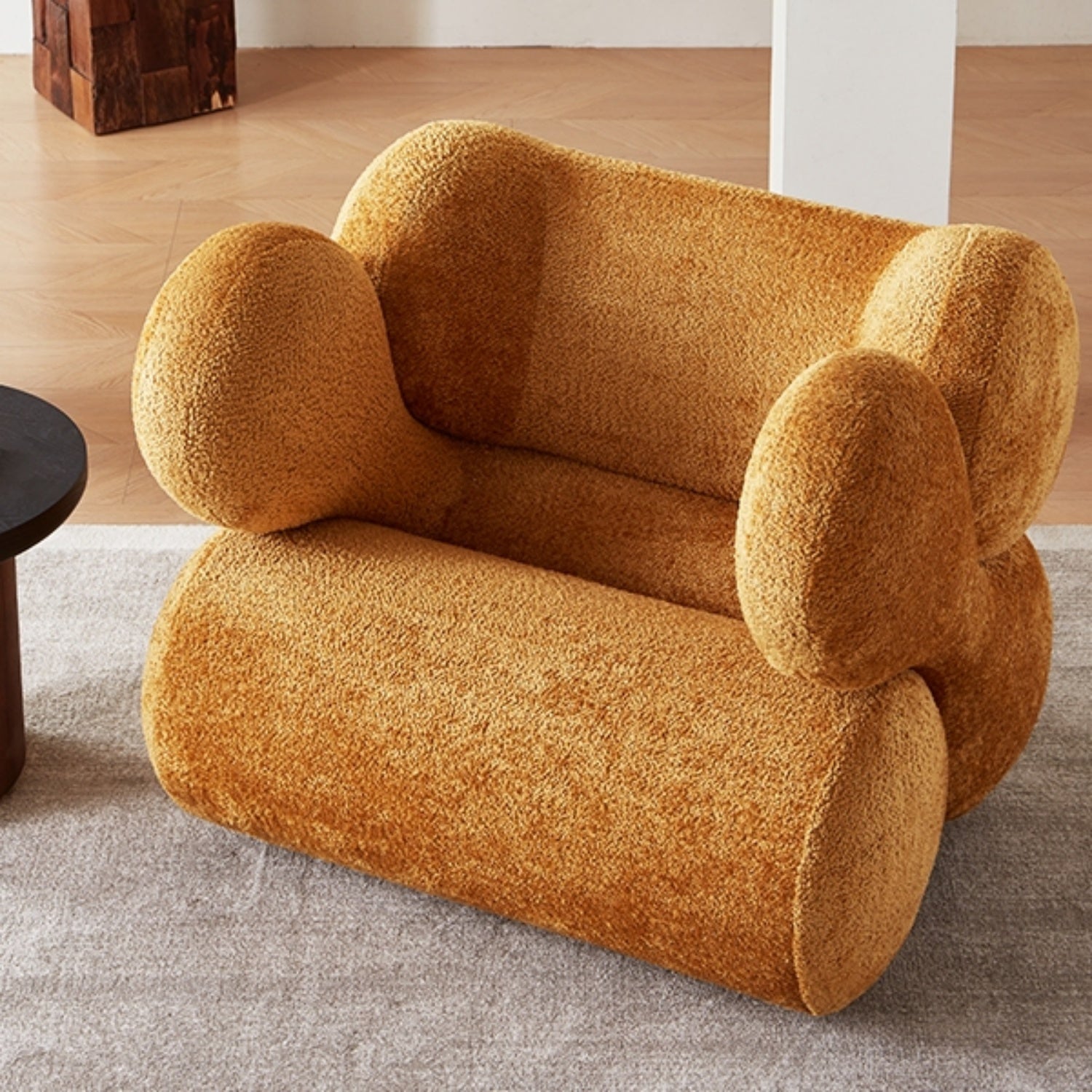 JOY HOME Chair: High Quality Lounge Chair for Living Room in Dubai showroom