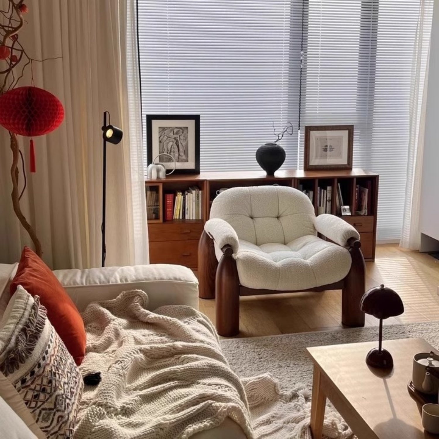 JOY HOME Furniture: in Dubai showroom